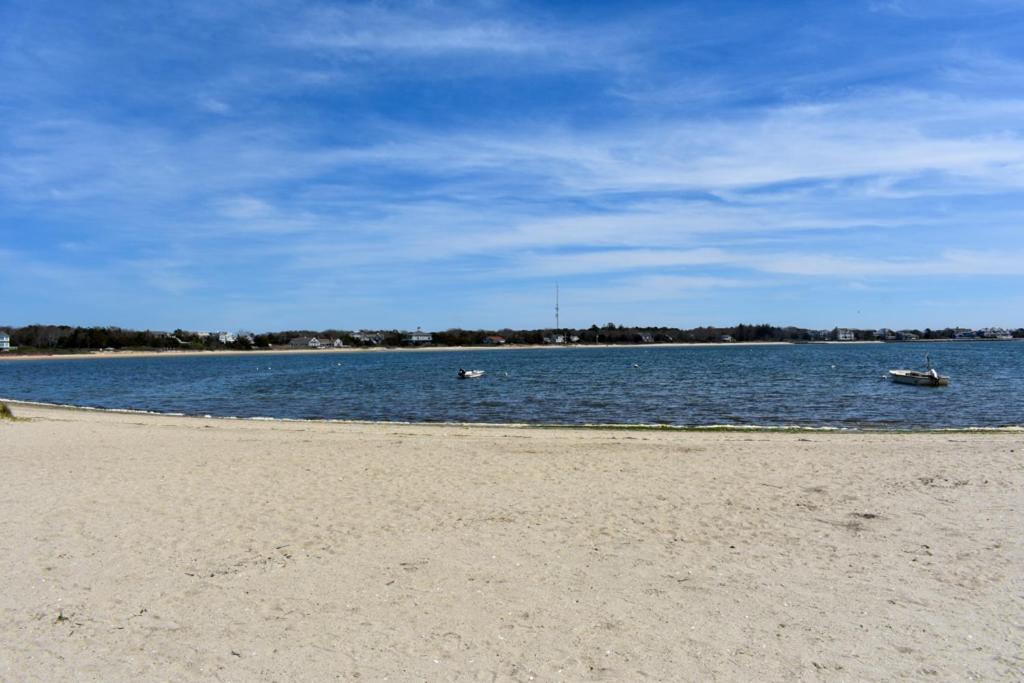 Seaside Serenity, Just A Block /0.1 Mile Away From The Beach Yarmouth Port Екстериор снимка